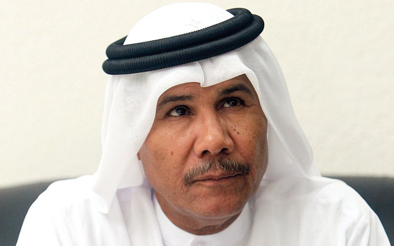 AbdllahAlneaimi's tweet image. لاحظنا جميعاً في الامارات فرحة كبيرة بتكريم هذا الفنان القدير، والسبب من وجهة نظري واضح، فهو فنان كبير يعطي بصمت، ويحمل رسالة وطنية شديدة النقاء، يغلفها بقالب كوميدي، يدخل القلوب بكل سلاسة. يُضاف إلى ذلك، انه عزيز النفس، يعمل، ويمضي في طريقة.