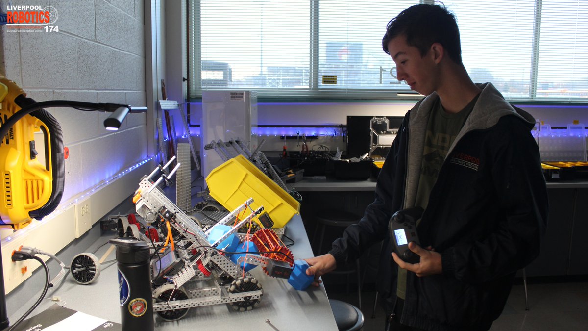 Liverpool HS Robotics Club tweet media