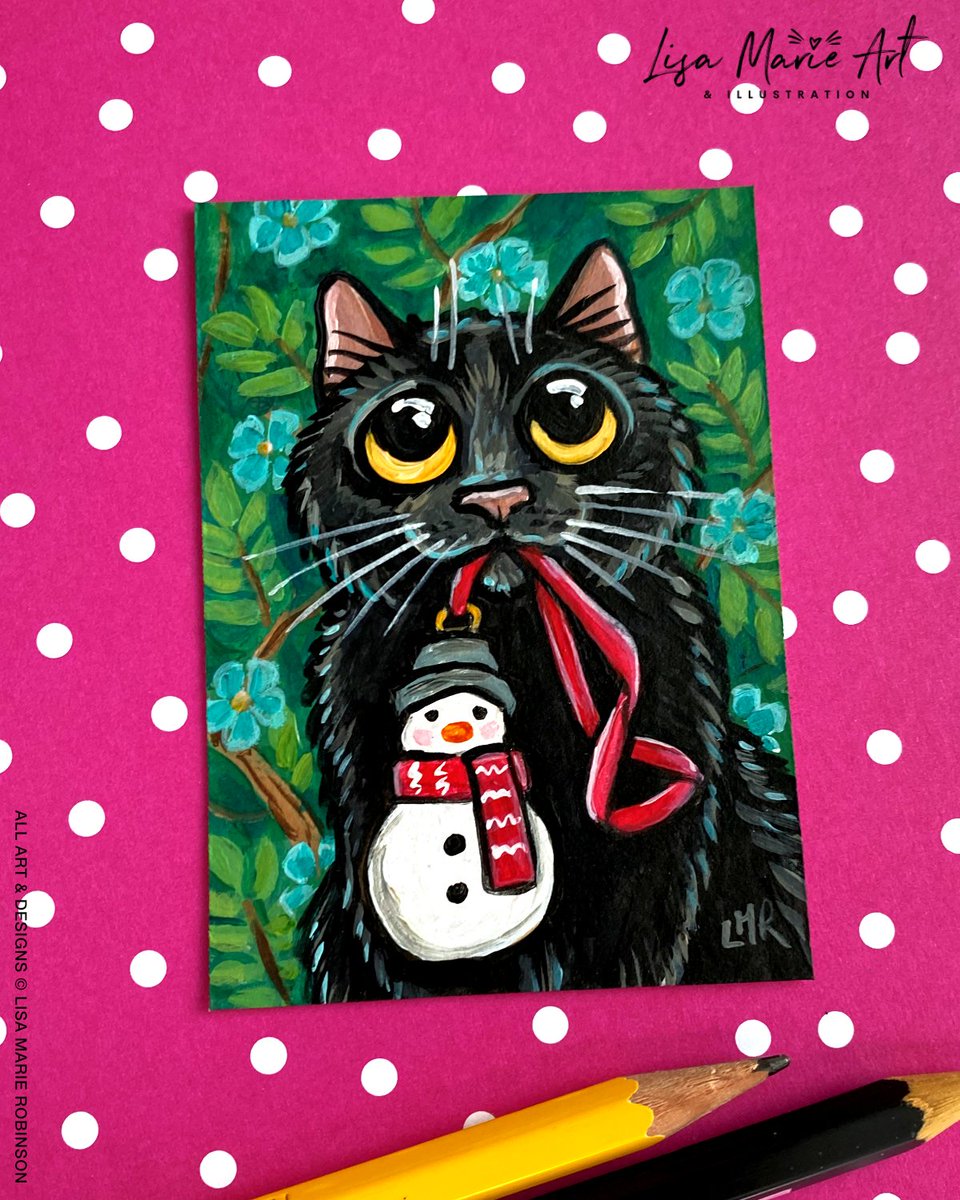 LisaMarieArt's tweet photo. Caught red-pawed! 😼🎄
This black cat ACEO has stolen a snowman Christmas tree decoration... and he’s got no shame about it. Getting into the festive spirit a bit early with this one!
🎨It'll be listed on ebay tonight
#ACEO #CatArt #BlackCat #FestiveArt #EbayArt #FridayFeeling https://t.co/RKFSS79ykU