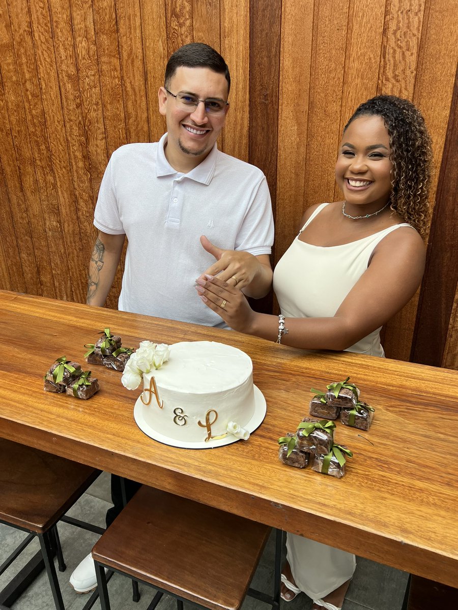 alicia_souza_'s tweet photo. EU CASEI COM O AMOR DA MINHA VIDA 👰🏽‍♀️❤️🤵🏻 https://t.co/SO4Z2iwJr4