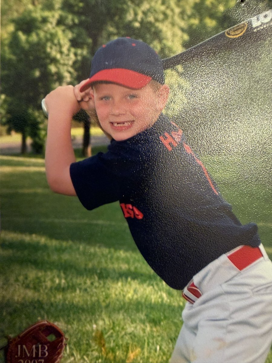 AHanlan's tweet photo. HaPpY birthday to this 6lb 14oz baby that made me a boy mom for the 2nd time💙 You are smart, funny, kind and very patient with my golf ⛳️ game. Wishing you the best day Z!🎈 https://t.co/m3HSoVDGck