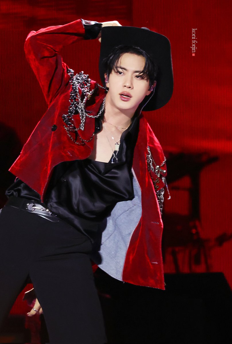 ModifierTopJIN's tweet photo. 김석진의 해

#2025MAMAVOTE #JIN
#방탄소년단진 #JIN https://t.co/gMyaJXjr0l