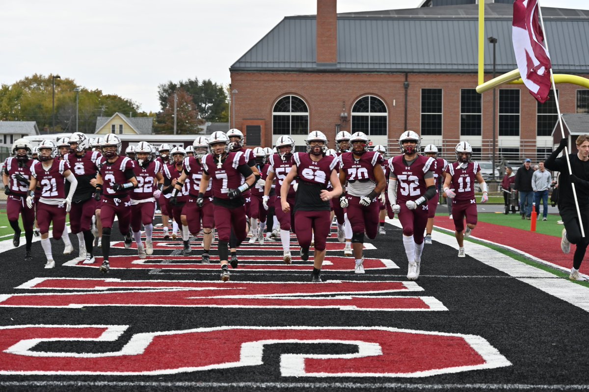 MolineCVSchools's tweet photo. Good luck to @MolineFootball in Round 2 of the IHSA Playoffs! Come help send our Maroons off in style as they travel to Carol Stream! Sat., Nov 8, 9 am at Moline High School. Bring your signs, your school spirit &amp; your Maroon pride! Go Maroons! #molinepride https://t.co/lBARC8YOD7