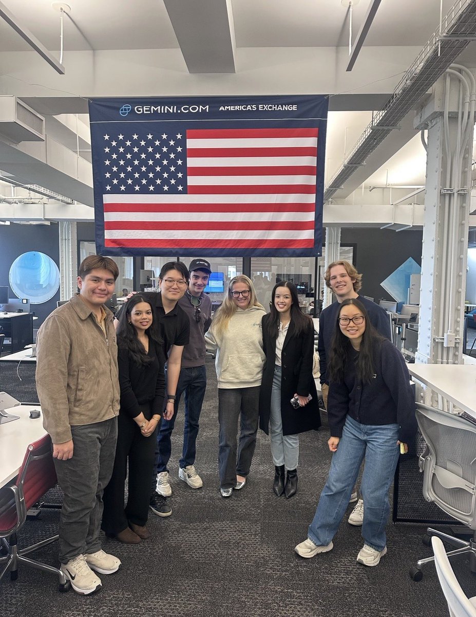 bnf_fordham's tweet image. Huge thanks to @grace_reginato @hannah0ananas @mroliverpt for showing us around @Gemini ! The team’s passion and innovation left us so inspired 🚀 Excited to see you all again at @MBC_Conference !