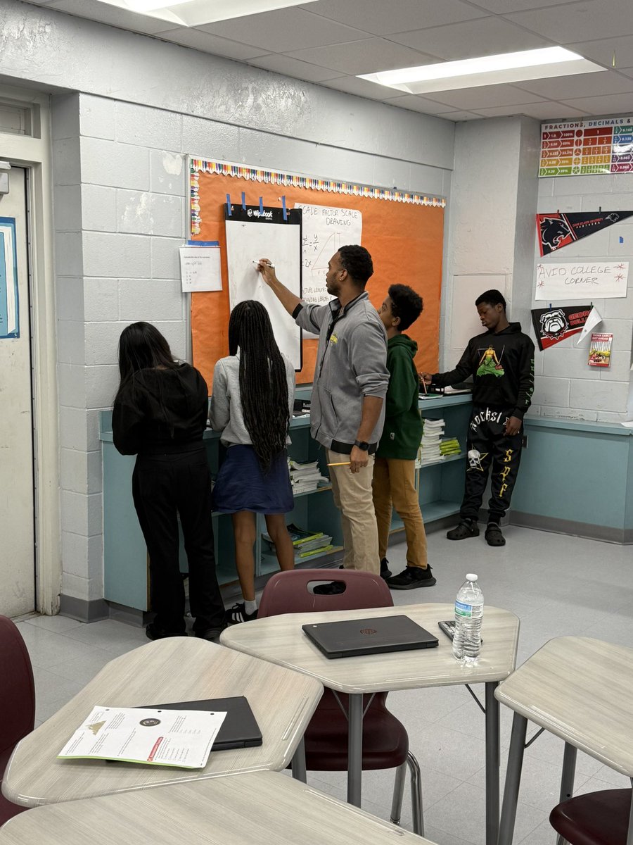 LWMSWarriors's tweet image. 7th grade mathematicians in Mr. Bureau’s class are putting their problem-solving skills to the test! 🧠✨ Working together, thinking fast, and racing to see which team can come out on top! 🔢🏆 #MathMasters #TeamworkInAction 

@CaelethiaTaylor @AP_Makowski @LaquandraGolf…