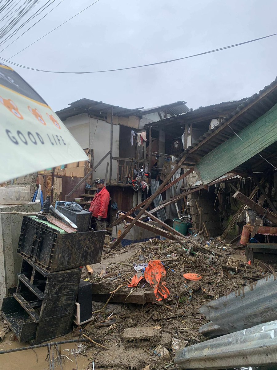 aitcosmos's tweet image. hello everyone! we are knocking on your kind hearts for our dear friend whose family was badly hit by Typhoon Tino last November 4, 2025 in Riverside, Talisay City, Cebu. 

Your help, big or small, will be their first step toward rebuilding their future. 🥹💗