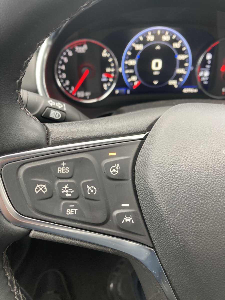 BigAce_55's tweet photo. Whoever thought of heated steering wheels should get a commission check every winter 💯 #YouTheTruth https://t.co/TooMITo6US