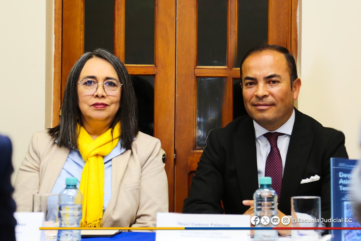 📚 La Escuela de la Función Judicial presentó “Derecho Administrativo, Temas Prácticos”, obra que fortalece el #DerechoPúblico y reafirma el compromiso con una justicia transparente, técnica y humana ⚖️✨

#EFJ #DerechoAdministrativo #JusticiaEcuatoriana