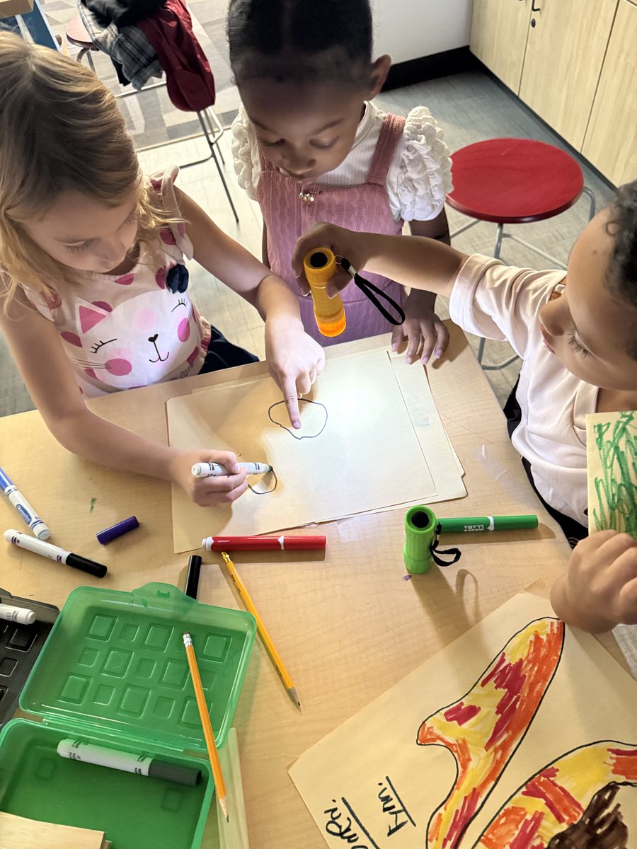 PHEmisd's tweet photo. Kindergartners are exploring light energy by creating shadow art in STEM class this week. https://t.co/6V0fTOmGU5
