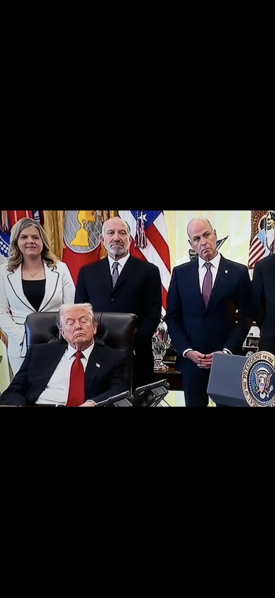 <a href="/FoxNews/">Fox News</a> Why doesn’t he stand?
Why is he asleep at 11:00 am?

He dared to call President Biden sleepy joe. 
🖕