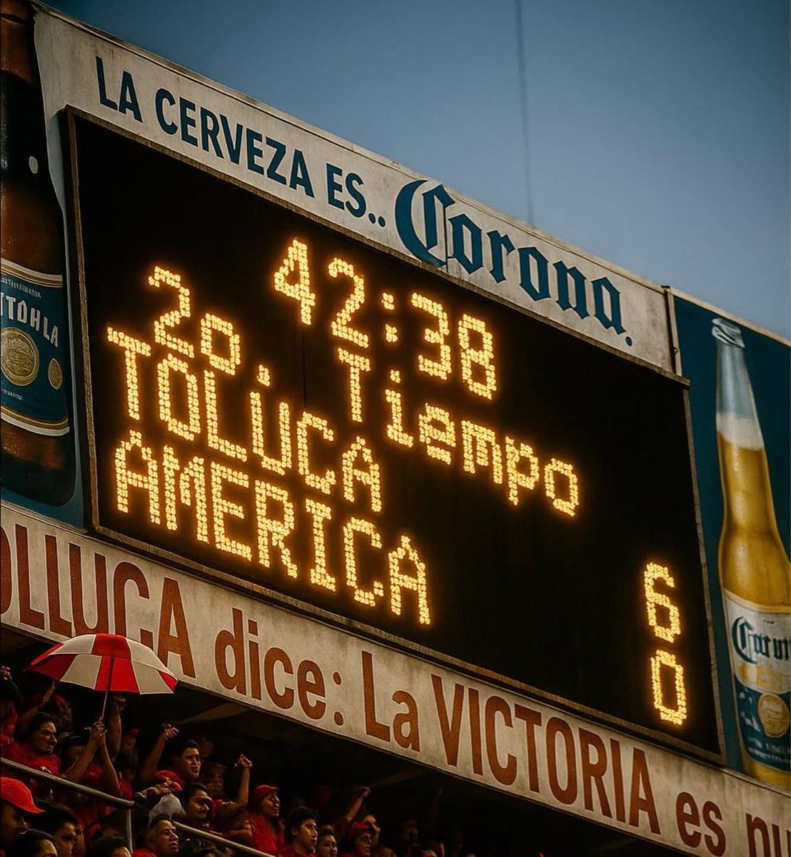 EstadioToluca's tweet photo. Gratos recuerdos de algunos ayeres en el antiguo marcador electrónico ubicado en alto de la tribuna de Sol.

Si el 6️⃣-0️⃣ nunca lo olvidaron, ni con los siglos, ¿qué será del 25 de mayo 🏆?

#VamosPorLaDOCE https://t.co/afRKdtvbEE