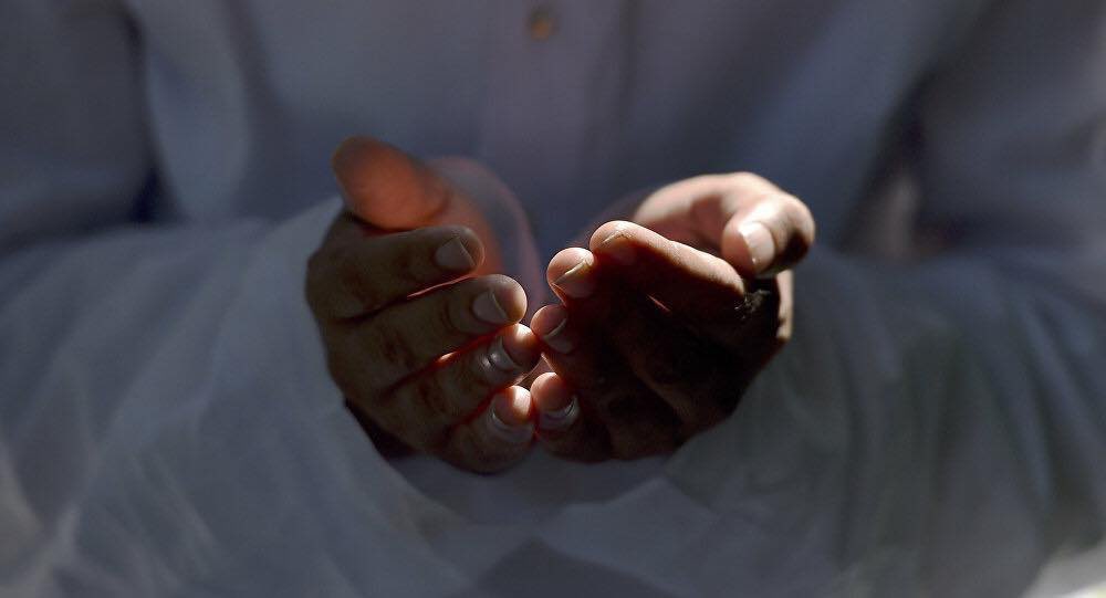 '
" رَبِّ ‘ اغْفِرْ لِي ‘ وَتُبْ عَلَيَّ إِنَّكَ أَنْتَ التَّوَّابُ الرَّحِيمُ "
.
#بوح_الصورة 
#ساعة_استجابة 
#مساء_الخير