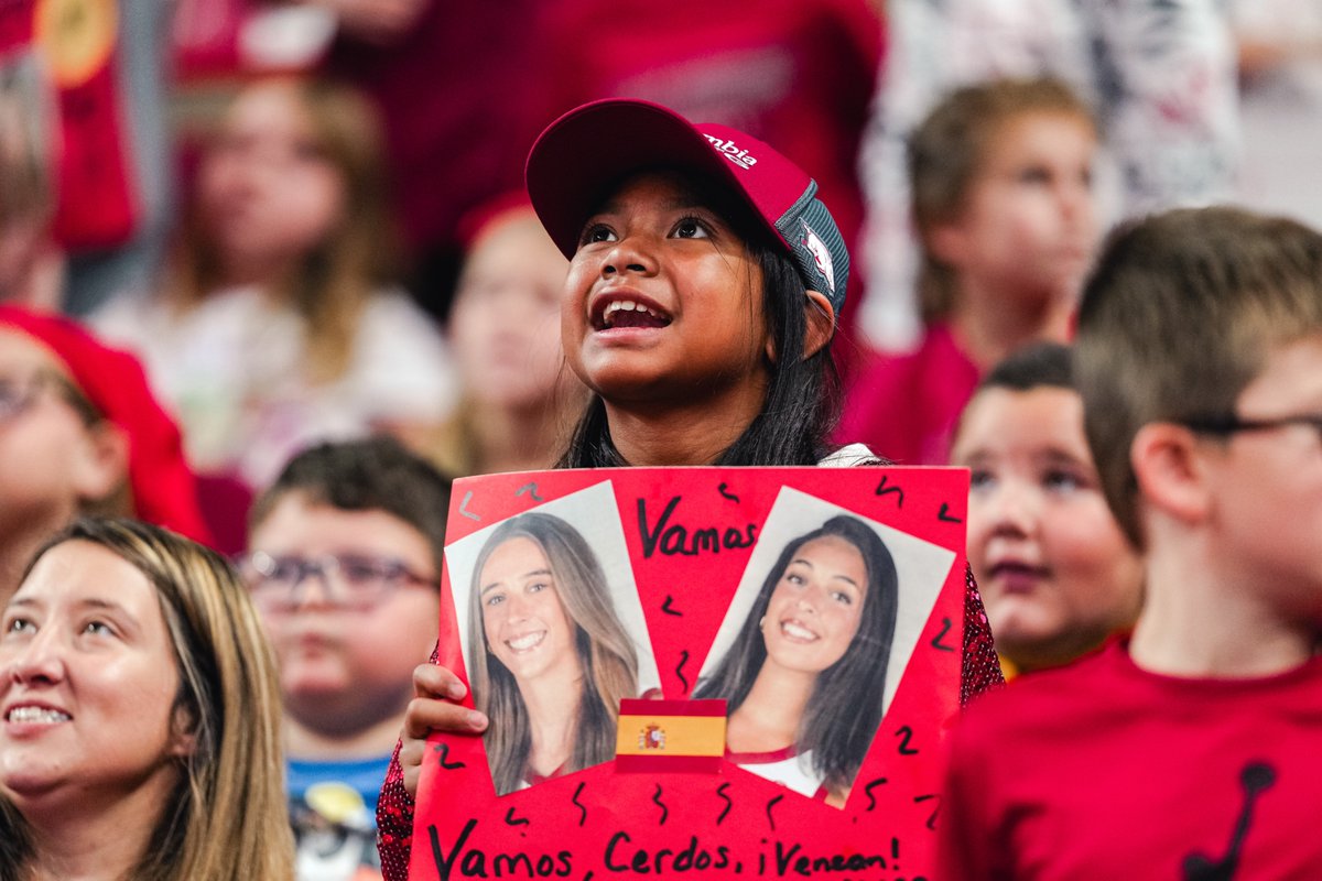 Razorback Women's Basketball tweet media