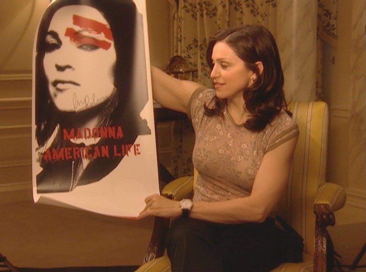 this is like da vinci holding mona lisa