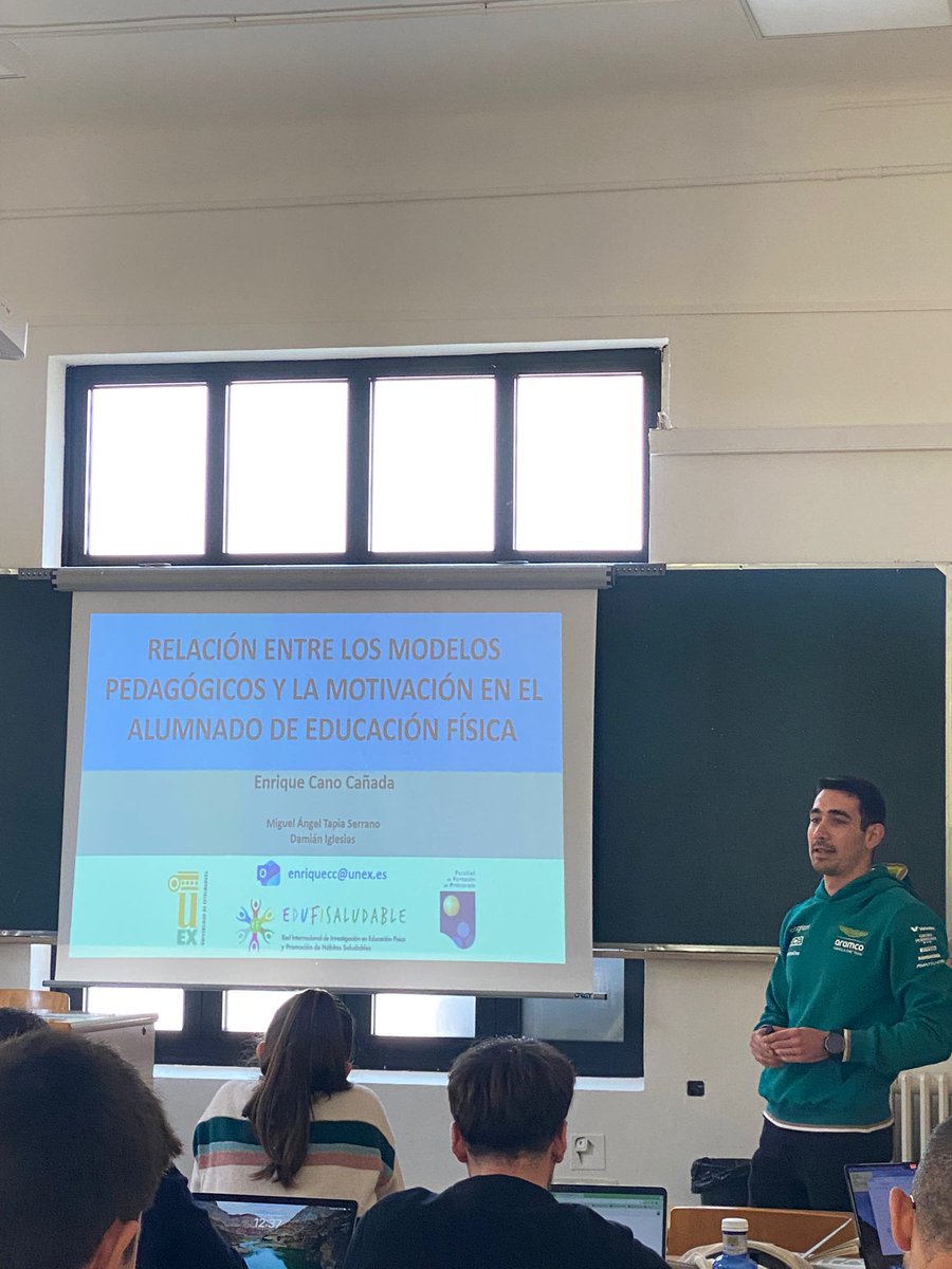 Agradecer a la red <a href="/edufisaludable/">edufisaludable</a> por tener la oportunidad de exponer nuestro programa de intervención en sus X jornadas, así como por todas las aportaciones recibidas.  
Gracias también al equipo <a href="/migueltapiase/">Miguel Angel</a> <a href="/damiglesiasg/">Damián Iglesias</a> <a href="/Sergio_Diloy96/">Sergio Diloy</a> <a href="/Carlos_evan_/">Carlos Evangelio</a> por su esfuerzo y ayuda