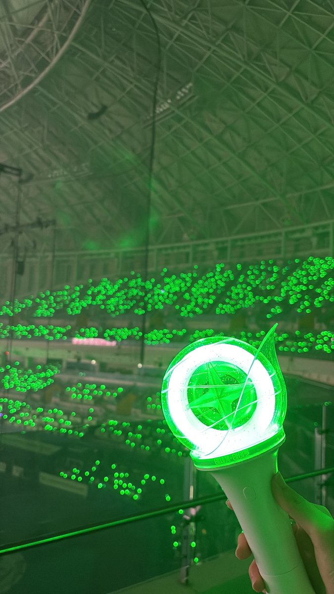 assertive_0_0's tweet image. 좋아한지 대략 3년정도 된 여자 성인 이파리에요✨ 최애 주르르🩷 차애 릴파💙지만
올멤 다 좋아해요🤍
✨친해질 이파리 구합니당✨
#이세돌_트친소