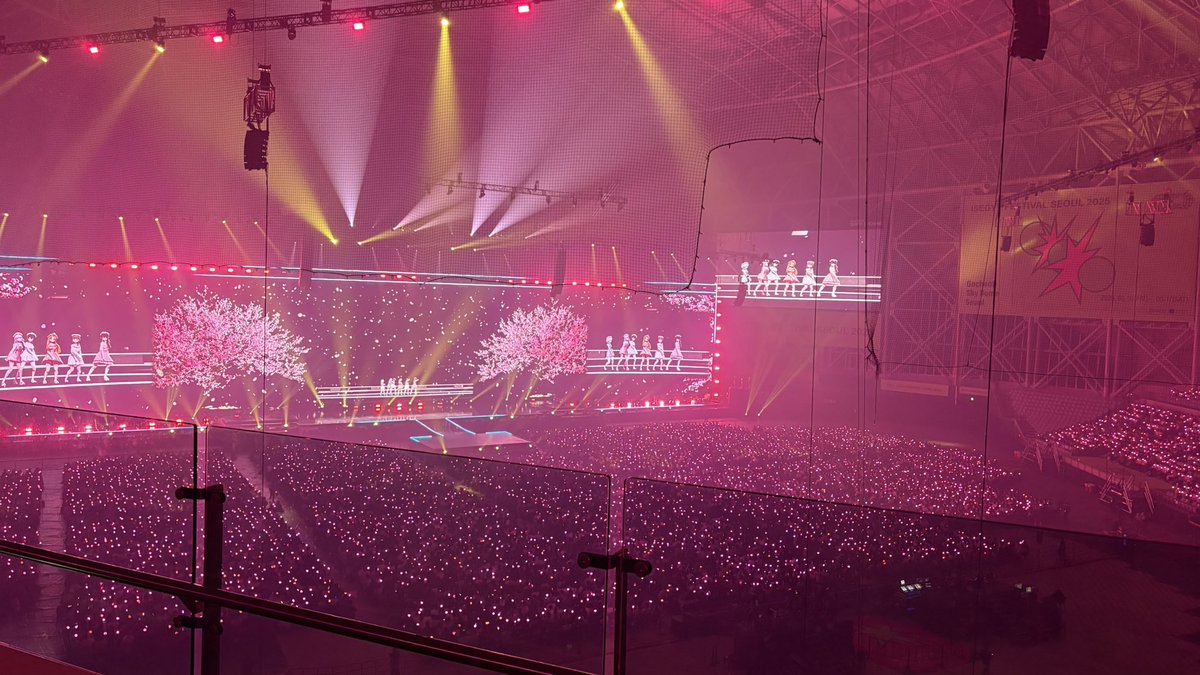 assertive_0_0's tweet image. 좋아한지 대략 3년정도 된 여자 성인 이파리에요✨ 최애 주르르🩷 차애 릴파💙지만
올멤 다 좋아해요🤍
✨친해질 이파리 구합니당✨
#이세돌_트친소