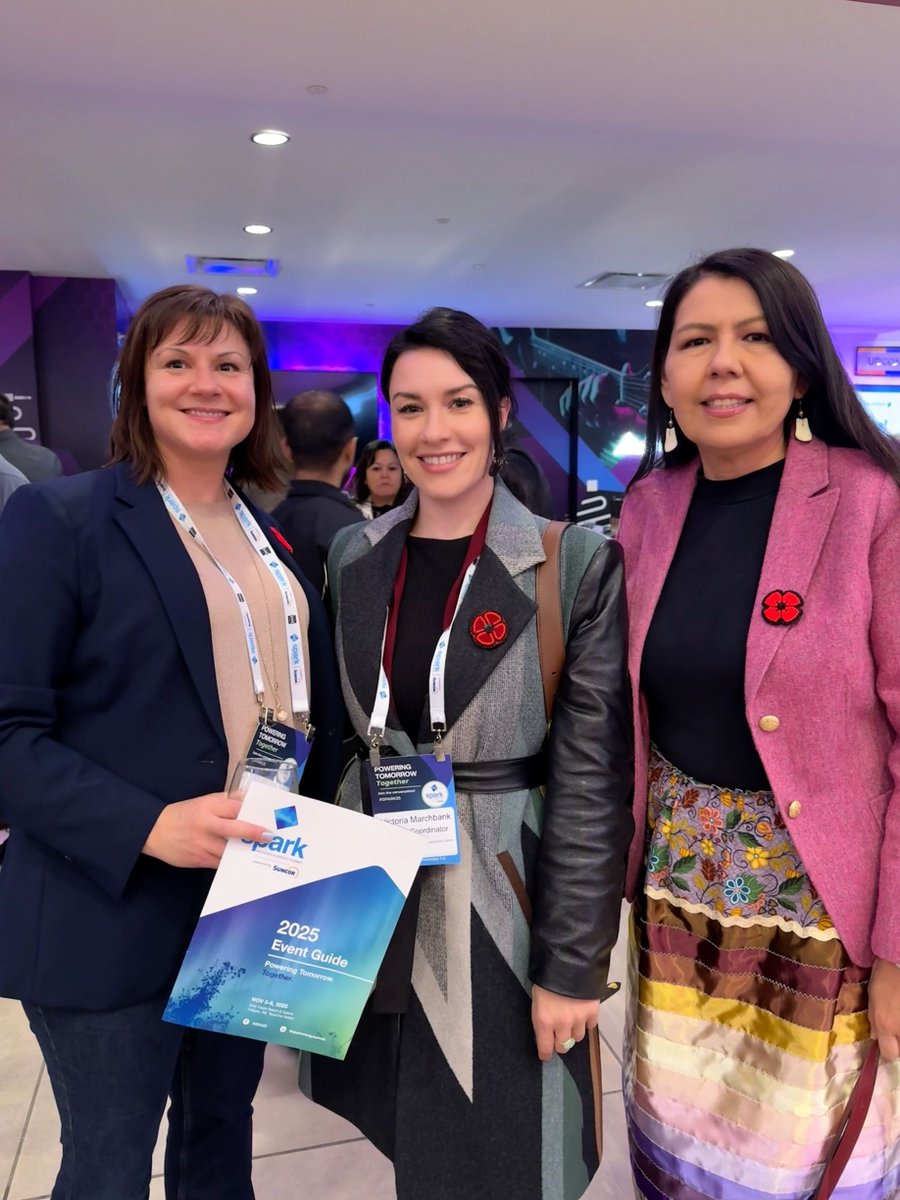 ThePathForward_'s tweet photo. What a week! Lowa, Victoria attended the Spark Indigenous Energy Summit, connecting with peers and expanding their network. This gathering brings together Indigenous leaders, energy experts, and policymakers to discuss Indigenous influence on Canada's energy landscape. #SIES2025 https://t.co/AzthLvXQJl