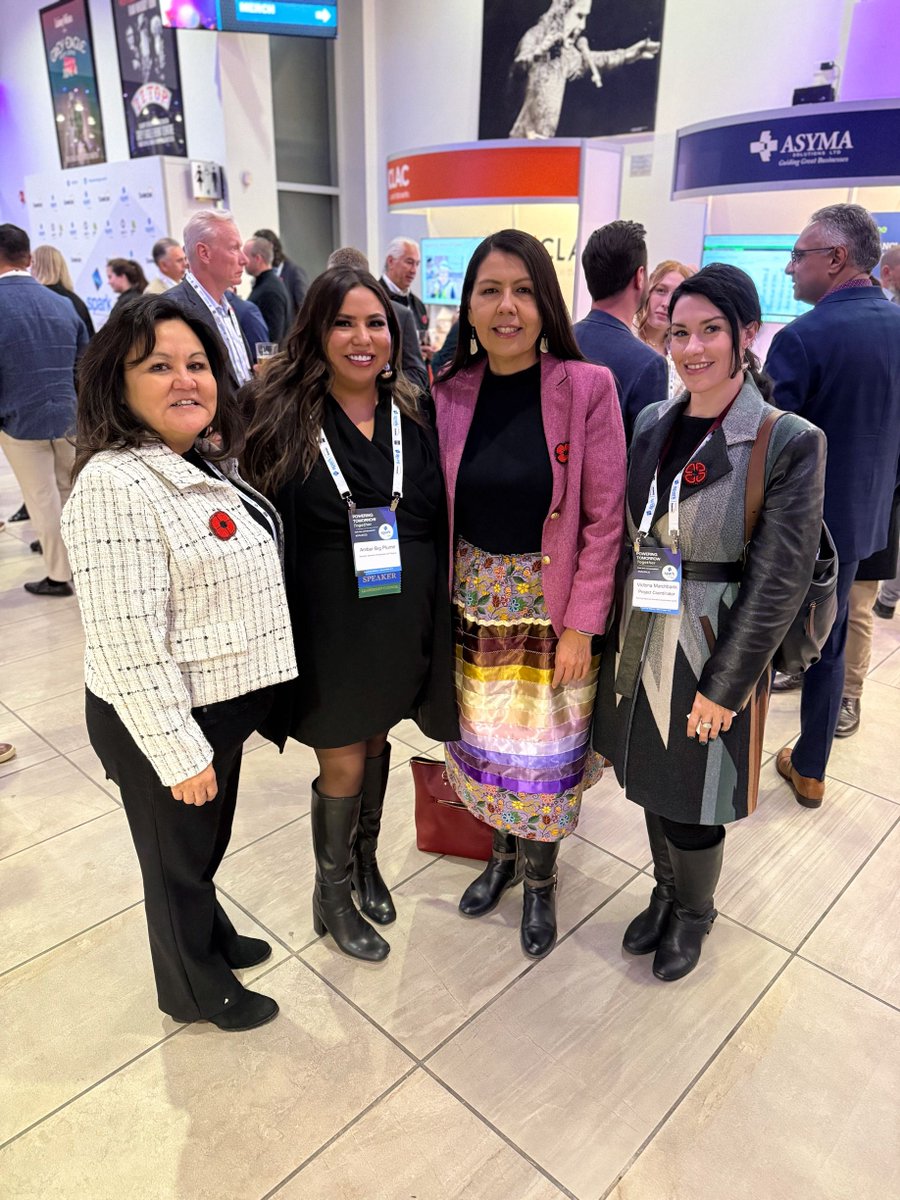 ThePathForward_'s tweet photo. What a week! Lowa, Victoria attended the Spark Indigenous Energy Summit, connecting with peers and expanding their network. This gathering brings together Indigenous leaders, energy experts, and policymakers to discuss Indigenous influence on Canada's energy landscape. #SIES2025 https://t.co/AzthLvXQJl