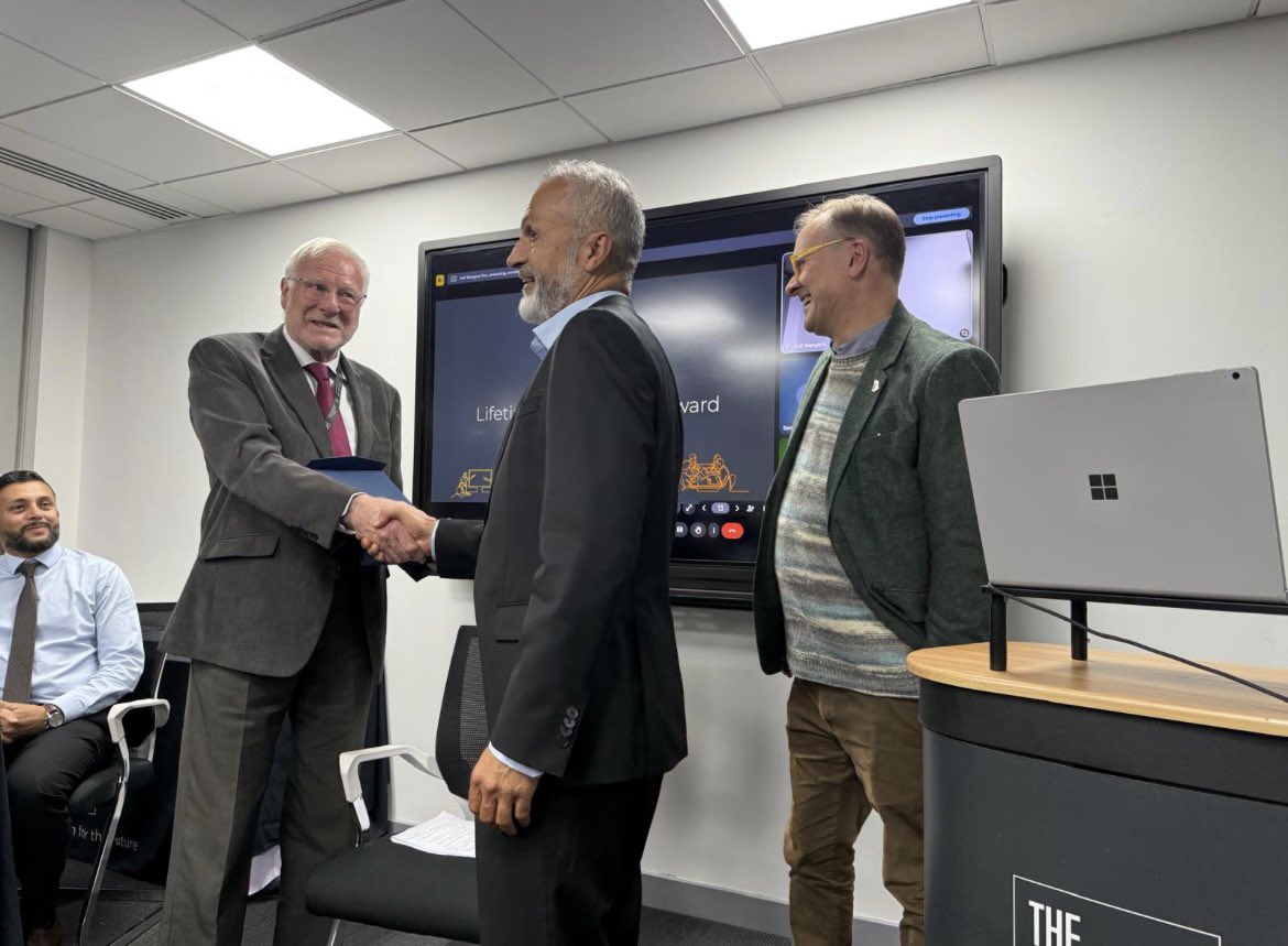 Elmhurst Primary School tweet media