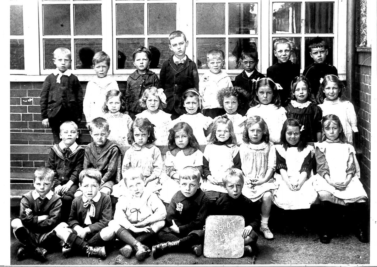 Badshot Lea Infants tweet media