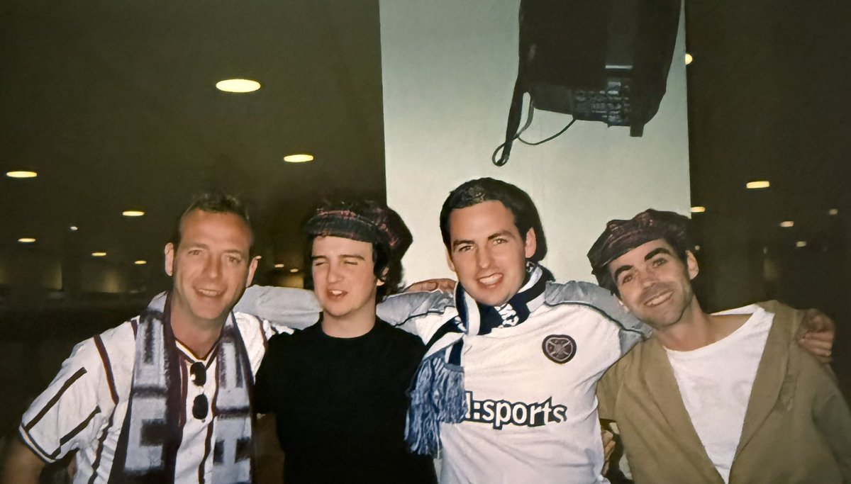 BarrieRo55's tweet image. Where did 22 years go? Bordeaux 2003 🇱🇻🇱🇻🇱🇻