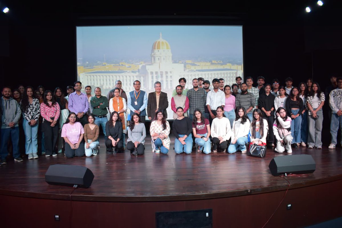 smcmuj's tweet image. The media students of MUJ engaged in an insightful session with Mr. Rehan Fazal, Sr. Journalist at BBC World Service.

He shared lessons from 34 years in journalism—from AIR to BBC &amp;amp; his acclaimed podcast Vivechana.

#RehanFazal #BBCWorldService #ManipalUniversityJaipur #Media