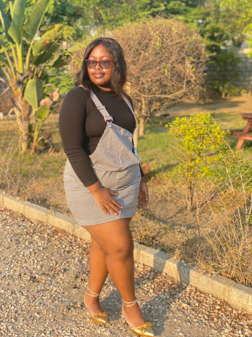 Je Suis Elle 👑😊💅 tweet media