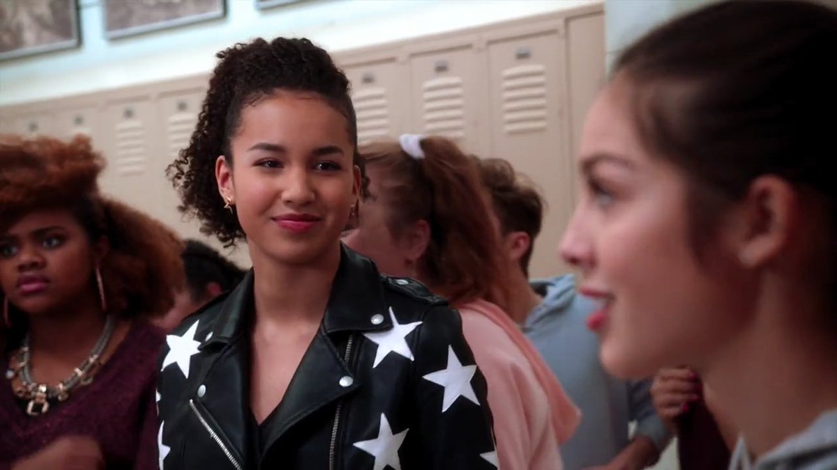 Ari Salazar (@arisalazer) on Twitter photo 