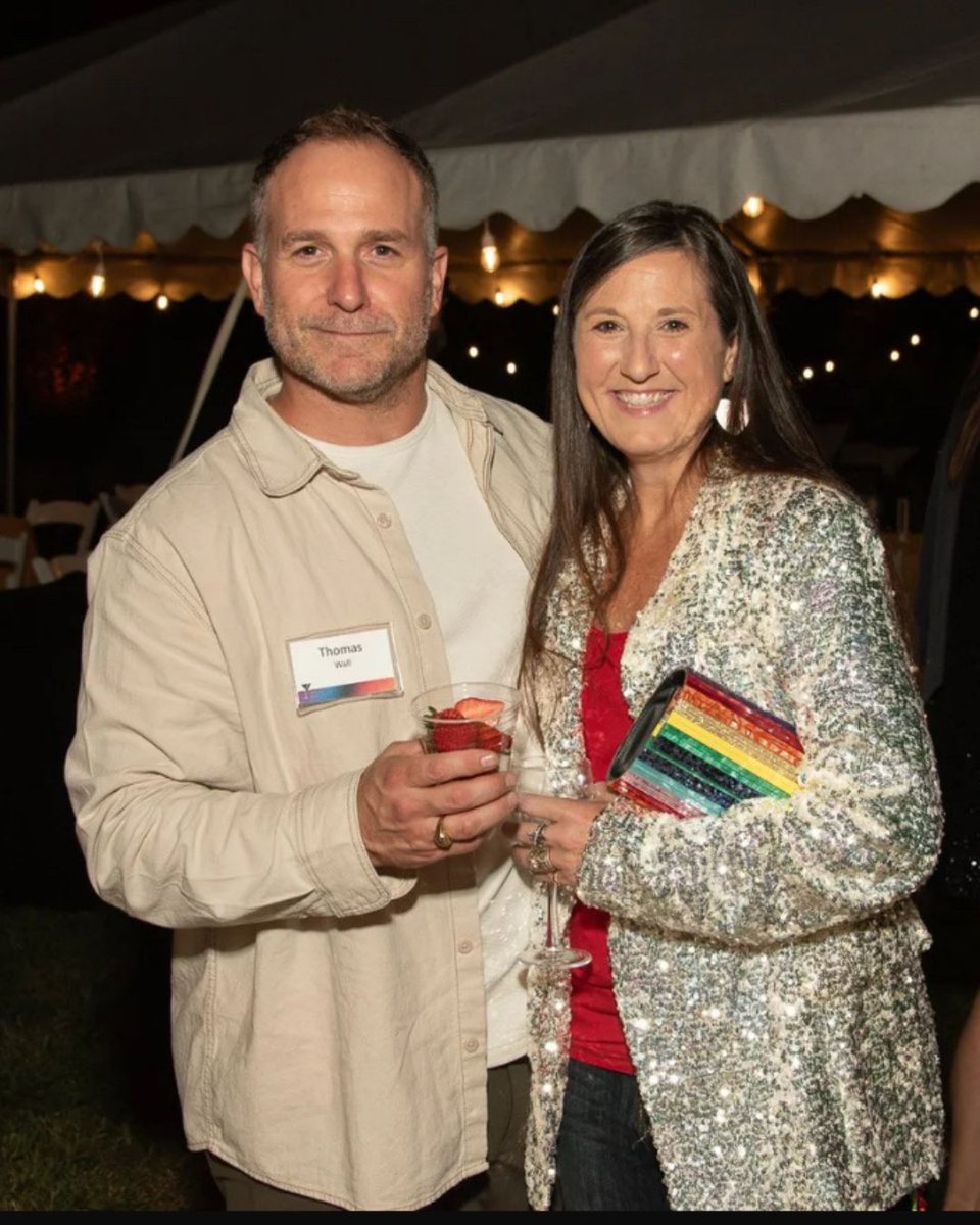 MitchellWallAD's tweet photo. Tom and Megan joined friends at Martinis at the Park to toast the spaces that bring St. Louis together. 🌿 Proud to support the places that keep our city vibrant and connected.

#MartinisAtThePark #MitchellWall #STLDesign #CommunityByDesign #TowerGrovePark #StLouisEvents https://t.co/1Pp6OKg1Js