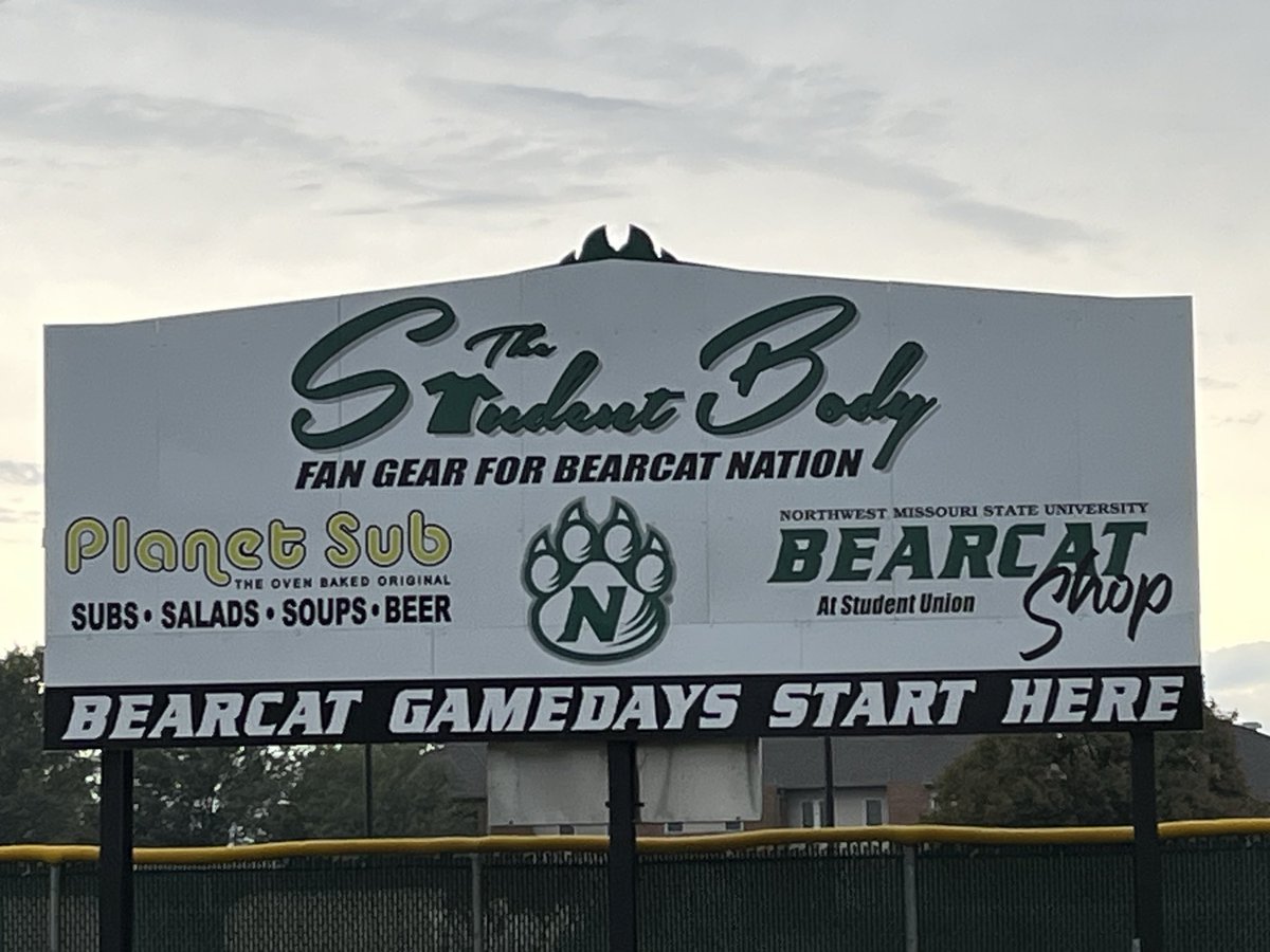 Big football weekend. Stop by for your warm weather gear. Good luck Cats and Hounds!!