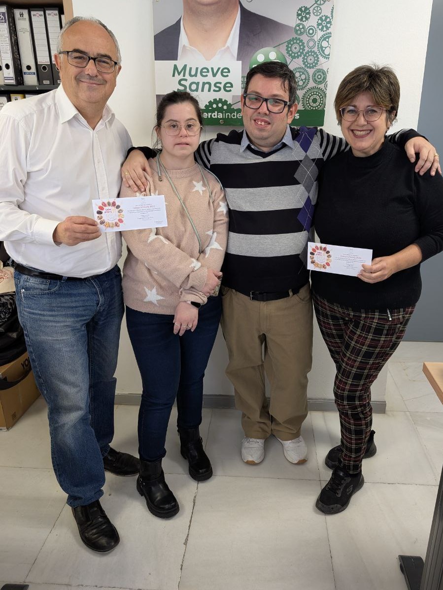 IISanse's tweet image. 🎄 ¡Hoy hemos recibido una visita muy especial de @APADISASOC en nuestro despacho del ayuntamiento de #Sanse! Nos han invitado a su tradicional #CenaDeNavidad a la que, por supuesto, asistiremos un año más.

Gracias por la visita y la invitación, amigos 💚

#APADIS #SomosSanse…