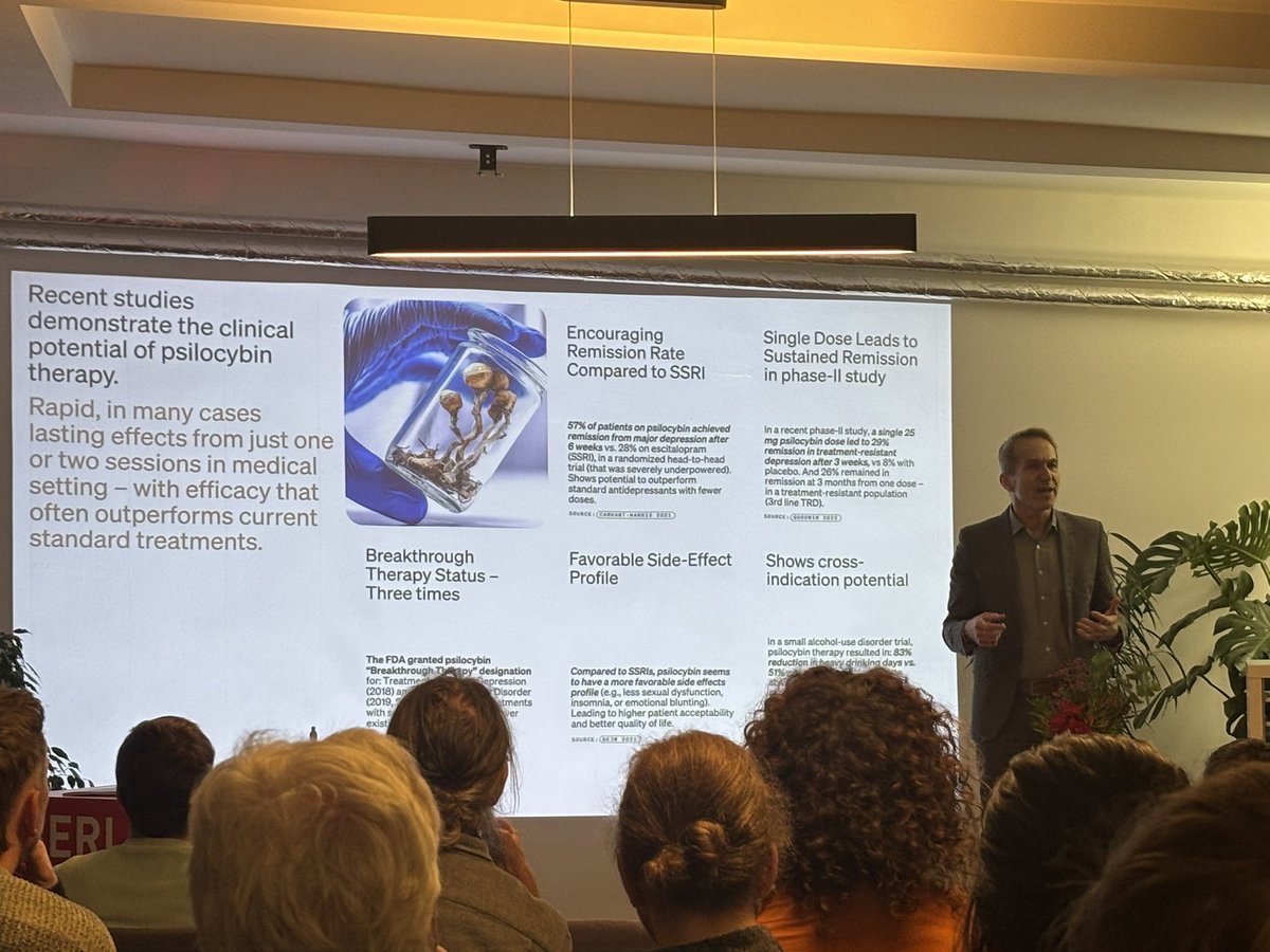 Shketik87's tweet image. Нафиг ваш AI когда есть такие конференции 🤎
#berlinscienceweek