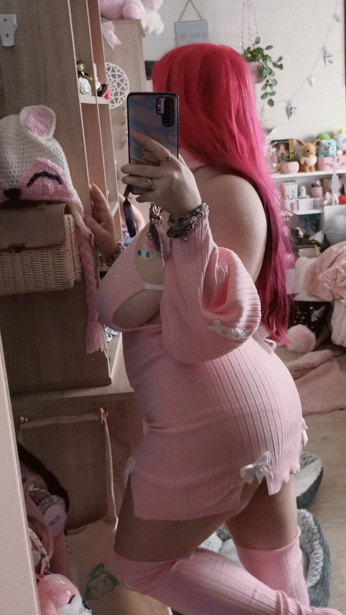 cyanea ⪩ ⪨ tweet media