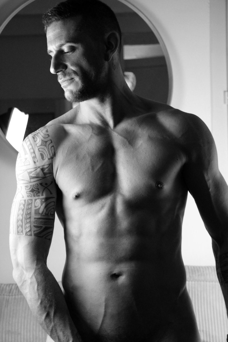 JohnHARTXXX tweet media