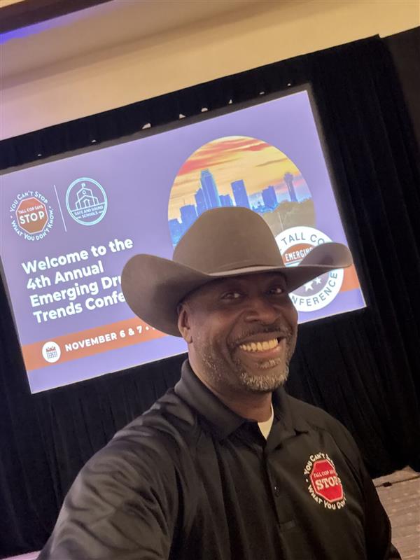 Day 1 of the Emerging Drug Trends Conference was amazing! Proud to partner w/ <a href="/Tallcopsaysstop/">Jermaine Galloway</a> to welcome 450 attendees from 40+ states &amp; share keynotes from Jermaine Galloway &amp; <a href="/MicheleGay_/">Michele Gay</a> on emerging drug &amp; opioid trends + breakouts on #SchoolSafety, overdose &amp; youth impact.