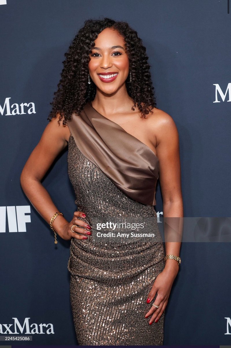 Such an amazing time at the Women’s in Film Honors event last night. What a pleasure to be in a room with so many INSPIRING and talented female actresses, screenwriters, producers and directors😍😍😍