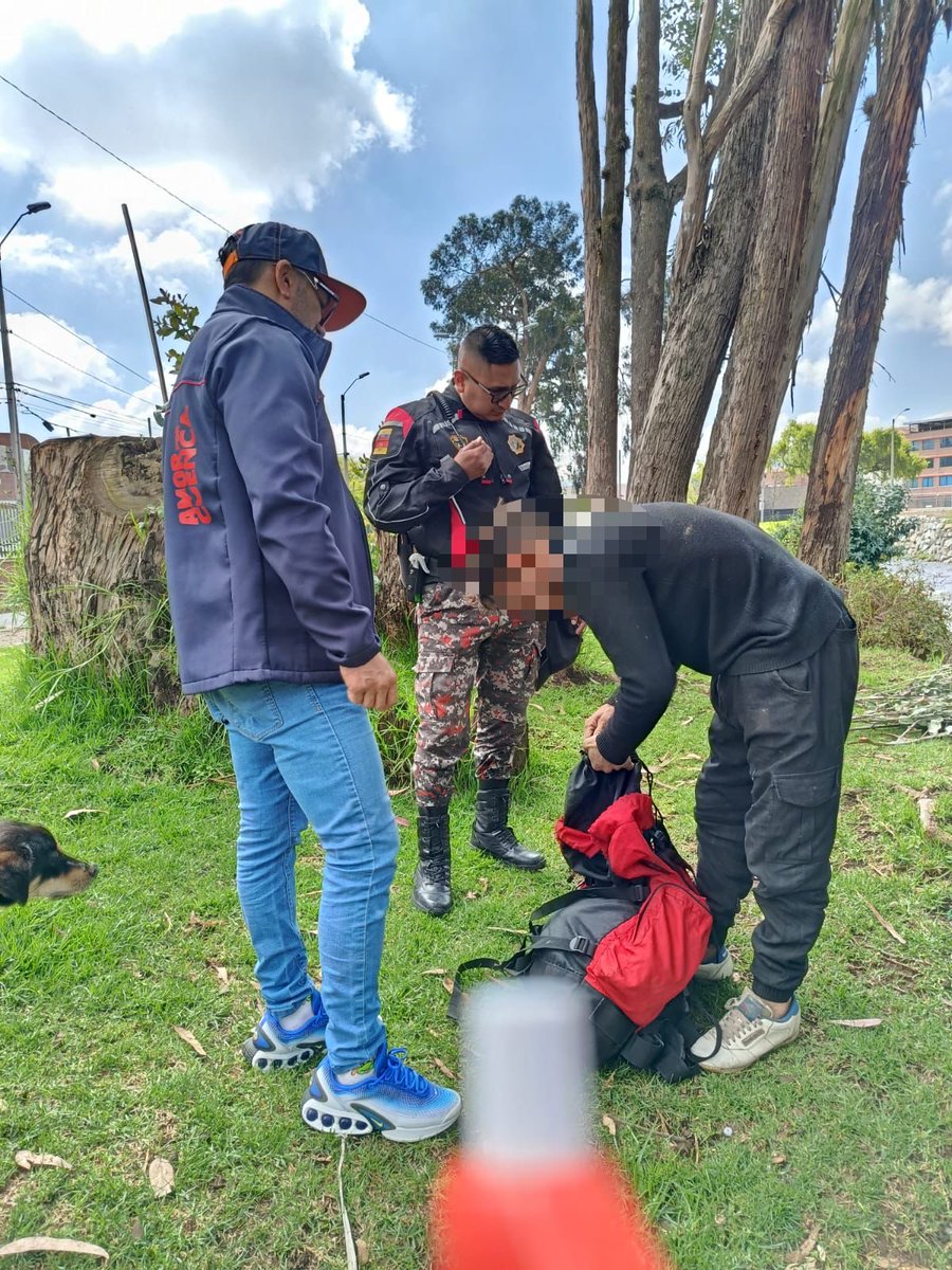 DesSocCuenca's tweet photo. 🚶‍♀️🚶‍♂️Desde el #ProyectoVida del @MunicipioCuenca logramos hoy 👇

🔹 10 abordajes a personas en situación de calle.
🤝 Acompañamiento, escucha y orientación.
💬 3 personas interesadas en integrarse al programa.
💙 Reafirmamos nuestro compromiso con una #CuencaHumana que cuida. https://t.co/AP5Db2oBAP