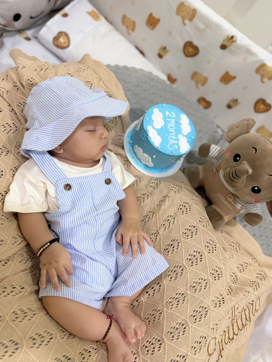 Y si, la vida me tenía preparo algo mejor 🥰🤎  2 meses del amor de mi vida 🤎