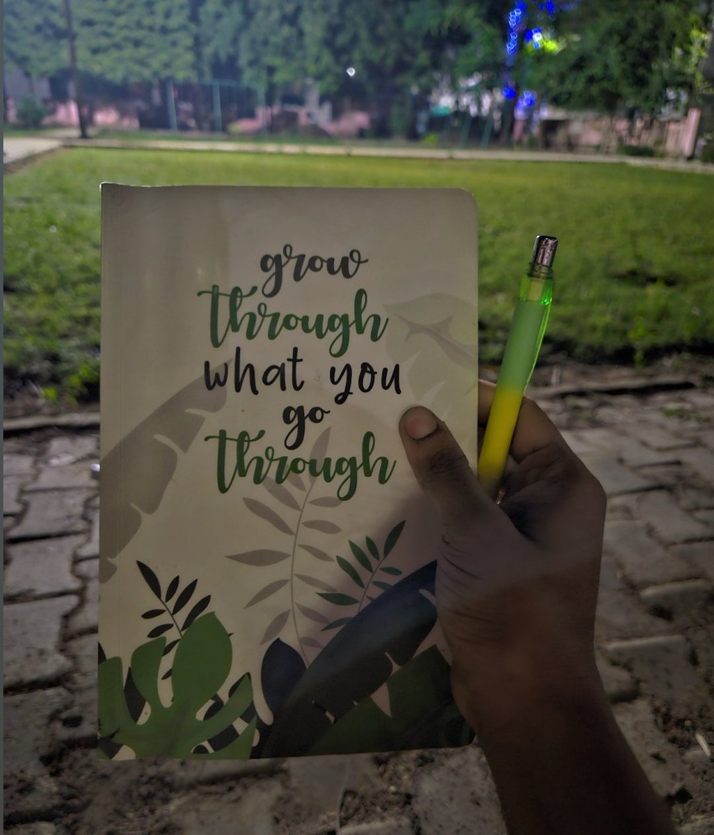 कुछ लिखते हैं...✍️