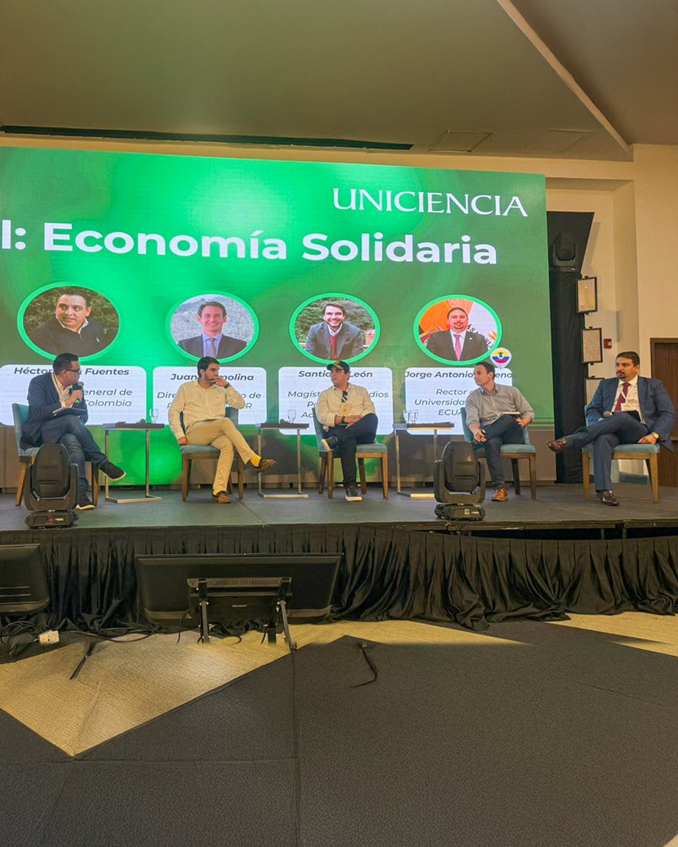 Universidad del Río tweet media