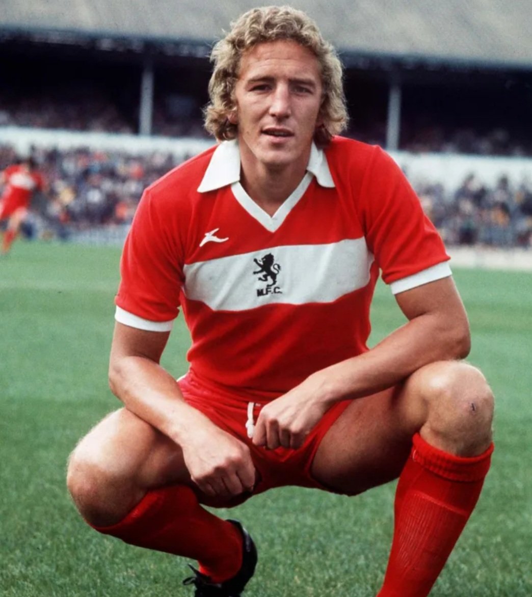 Twe12thman's tweet image. Tribute to Stuart Boam.
Supporters are asked to take part in a minute's applause in the fifth minute of the game in tribute to our former captain Stuart Boam, whose passing was announced this week.