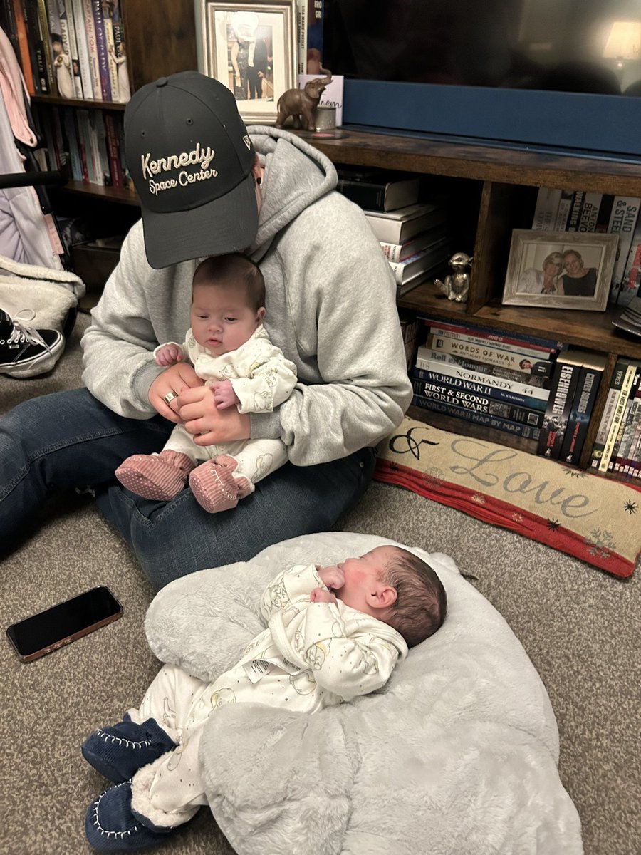 DdayGeek's tweet photo. All is right with the world, my heart, my world, my love 🩷🩷🩷#granddaughters #truelove #nannysworld https://t.co/SKBRW7TkG4