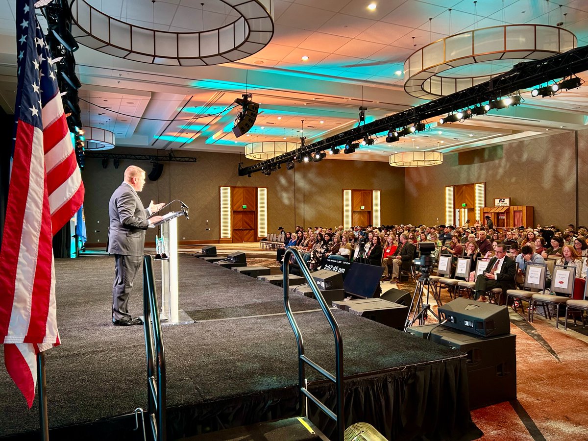 OK_Broadband's tweet image. Director Sanders was honored to address @okfarmbureau at its 84th annual meeting. A lifelong farm bureau member, Sanders highlighted the ongoing work being done by the Oklahoma Broadband Office and Governing Board to bring Oklahoma’s unserved areas online.