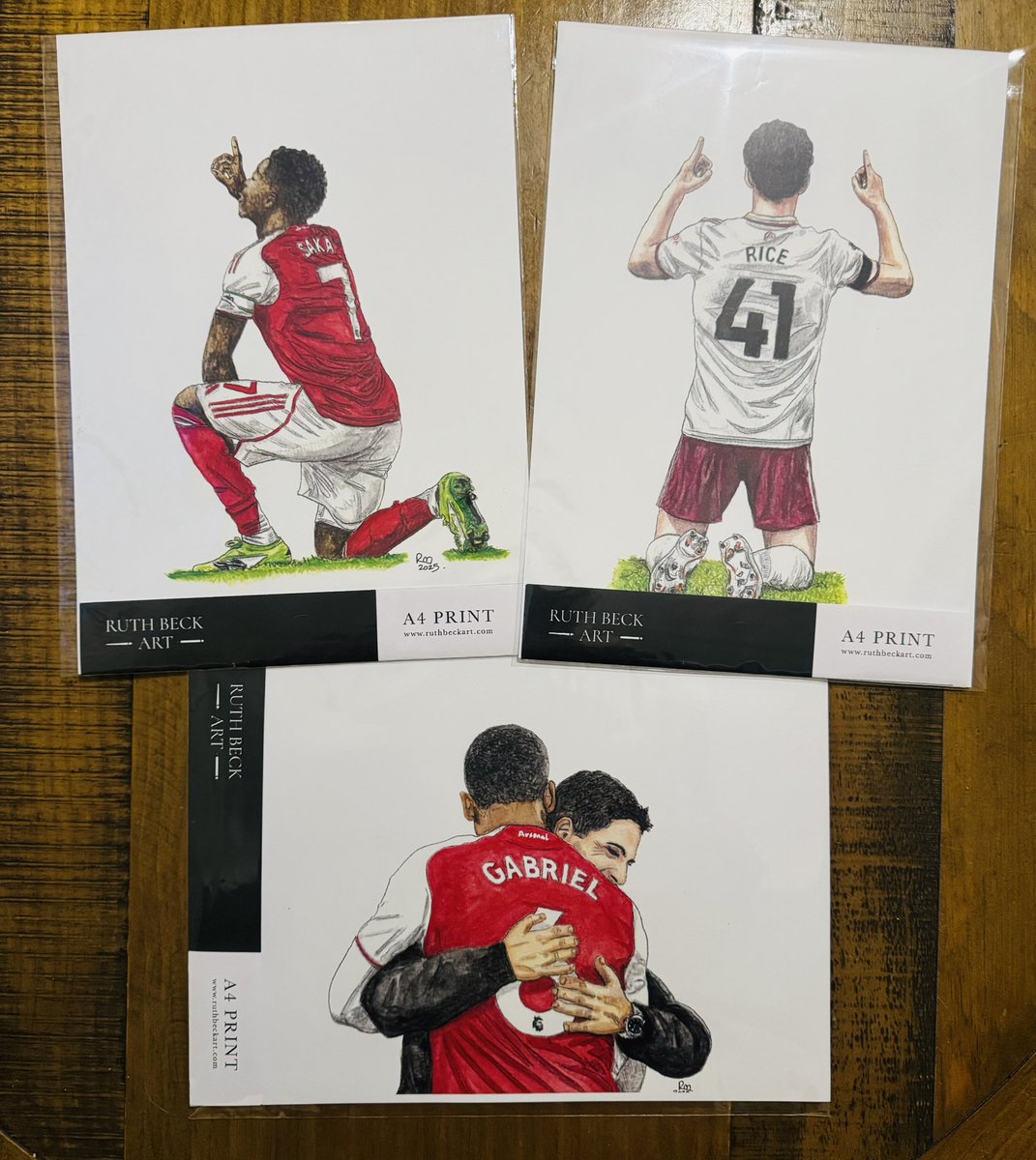 🚨 #GIVEAWAY ALERT 🚨 

3 prints up for grabs this time - Saka, Rice and Arteta &amp; Gabriel, you can win these after we’ve beaten Sunderland.

To enter you must FOLLOW me, LIKE and SHARE this post to be in the draw to win. 

Good luck

#SUNARS #Arsenal #Win