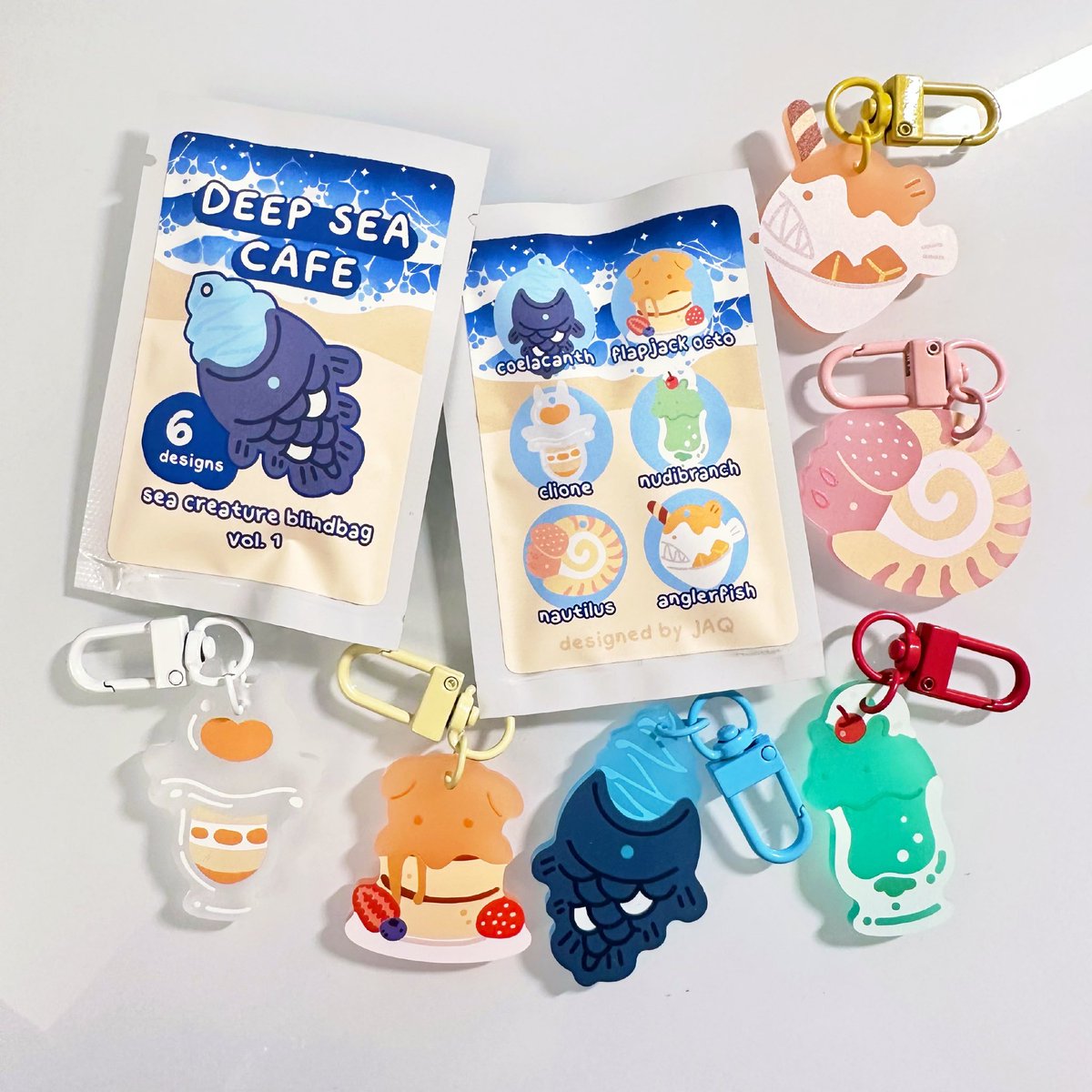 jaqrabit's tweet photo. i watched a guy get rear ended HARD this morning omw to ax chibi. anyways I'm at c9 with new sea creature blindbags come say hi 😭😭 https://t.co/LqmSWYC4ak