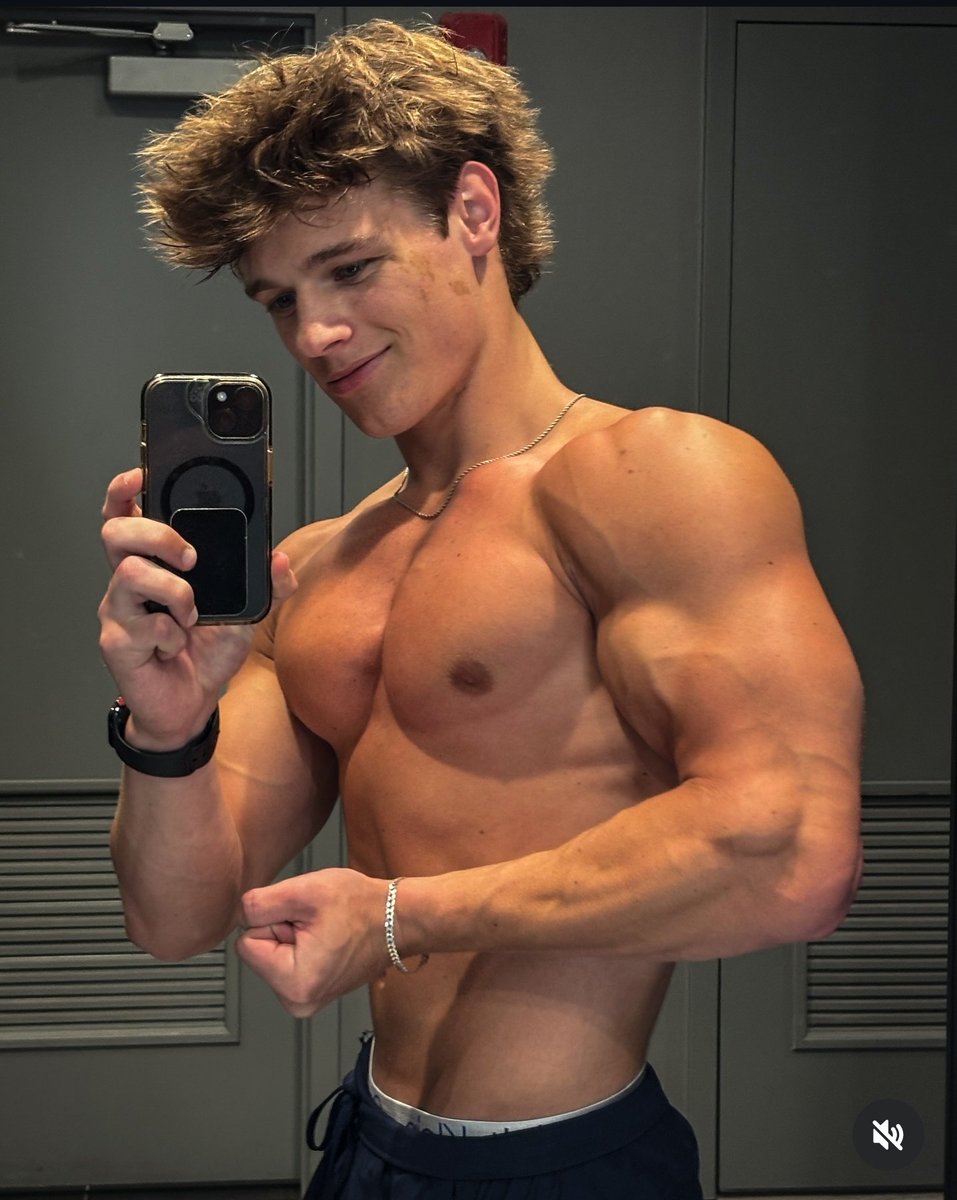 str8priderules's tweet photo. To any gayboy who hasn't sent their fagtax yet, I know a young straight alpha who more than deserves your worship and who will happily accept your tributes. Dm me if interested #findom #humanatm #gayatm #cashcow #paypig #cashslave #cashmaster https://t.co/QVEA6RyrDk