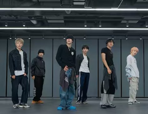 ruch4nnn's tweet photo. 다른안무영상 찾아봤는데이앀ㅋㅋㅋㅋㅋㅋㅋㅋ
🩶🩶🩶🩶🩶🩷 https://t.co/N8YqFNHJnX