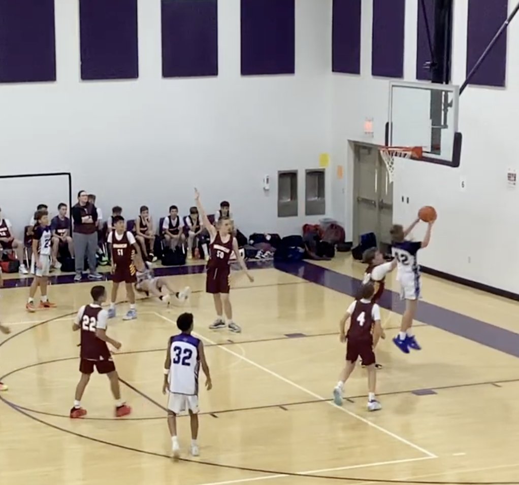 Lewis & Clark Basketball tweet media