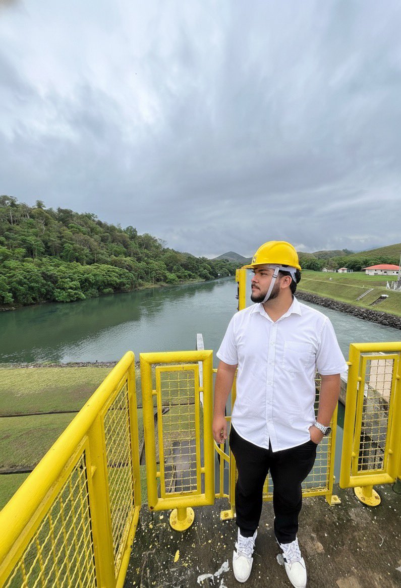 Samuel Rosa tweet media